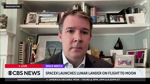 SpaceX moon lander flight underway