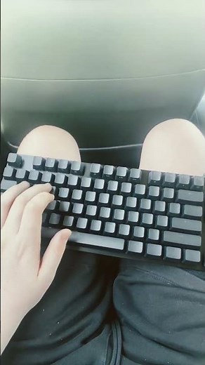 Logitech g413 tkl se