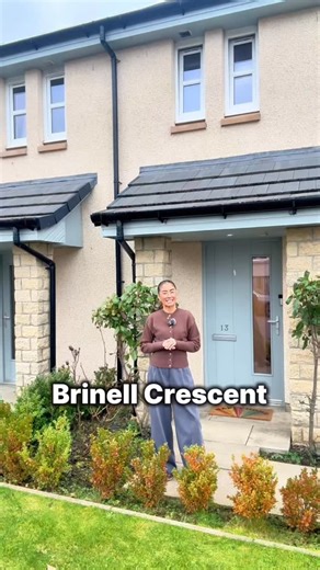 💷 Offers Over £220,000 📩 DM to pre register and secure early access to viewing times ✅ Open plan layout ✅ Short walk away from retail park ✅Walk in ready 📍 Brinell Crescent , Coatbridge 🏡 3 bedroom ✨ Will you be the one to say YES to this address with Upload Abode? #scotlandsbestestateagent #propertytour #newhome | Upload Abode Estate Agents