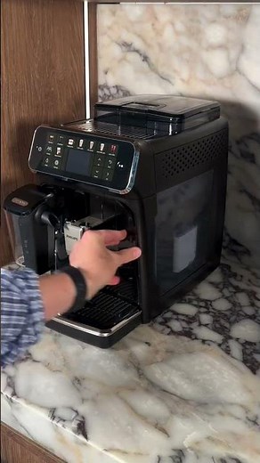 Unbox the Philips LatteGo 5500 Series with Jarrod