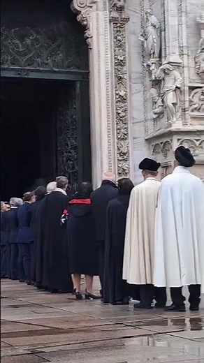 The Opening of Duomo di Milano's Central Door
