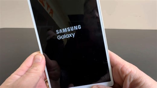 Watch Review of Samsung Galaxy Tab A7 Lite on Amazon Live