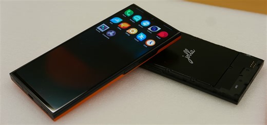 Jolla shows first working Sailfish OS phone | Nokiamob