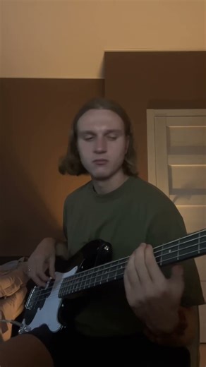 ABBA — Dancing Queen | Simplified bass line💃 #bass