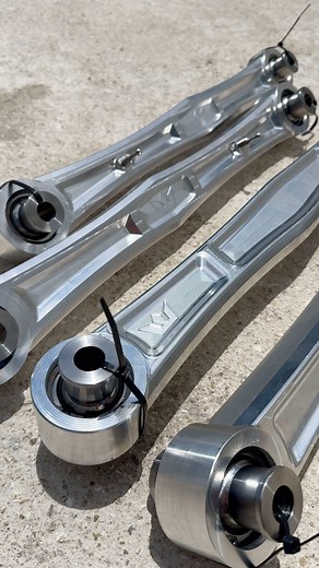 TRX 4-piece billet rear control arms 朗 | Speedlogix | Facebook