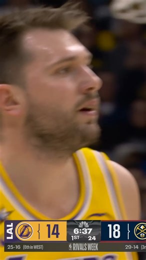 Luka Doncic recovers the rock, and calmly sinks the triple. He's 6-of-6 to start the game 🔥 Download the Pilipinas Live app and register now FOR FREE! 📲 Google Play or App Store 👉 https://bit.ly/NBAPHxCignal #NBAPhilippines #NBAHighlights #NBAonPilipinasLive #NBARivalsWeek | NBA Philippines