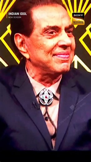 Sony Entertainment Television on Instagram: "Celebrating the legacy of #Dharamji ❤️🙏🏻 Catch #IndianIdol every Sat-Sun at 8 PM only on #SonyTVUK #IndianIdol #ShreyaGhoshal #VishalDadlani #Badshah #Bollywood #BollywoodSongs #YaadonKiPlaylist #UditNarayan"