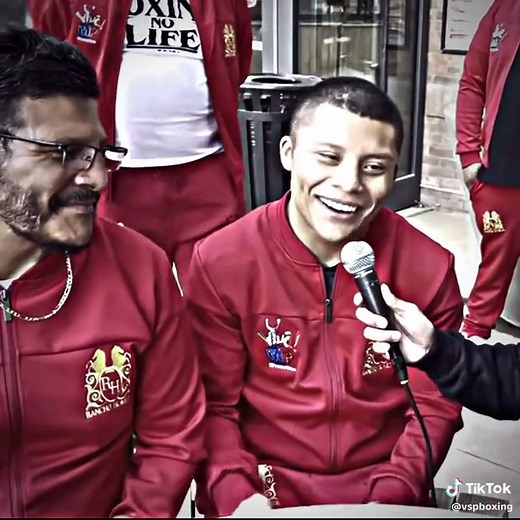 Pitbull Cruz: The Humble Mexican Boxer | 🥊🇲🇽🌟🌟🌟