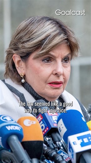 P4: How did Gloria make a better life for her and her daughter?! 🤔 @gloria.allred #gloriaallred #daughter #motherdaughter #livetheimpossible #goalcast | Goalcast