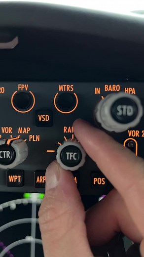 Enhanced Navigation Display for Boeing 737NG and 737MAX