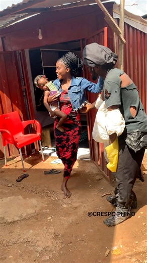 115K views · 4.5K reactions | On the street to prank random strangers,watch out for their reactions 珞 #fypviralシ #reelsfypシ #fypシ #viralvideochallenge #fyp #viralchallenge #reality | Crespo Phinô | Facebook