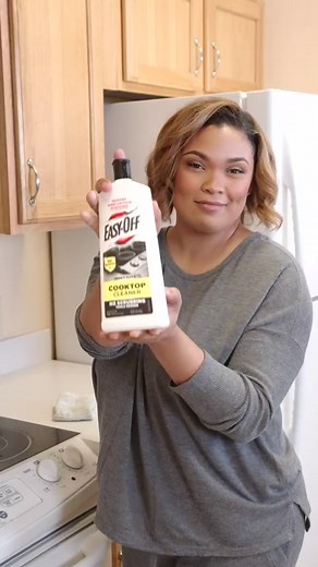 EASY-OFF Heavy Duty Cooktop Cleaner, Removes Burnt on Food in Seconds, Non-Scratch, No Scrubbing Tools Needed, 16 Oz, 3 Count