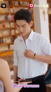 Dengan hati yang penuh luka, Susan menahan rasa sedihnya dengan berfoya-foya dan menggoda semua pria di kalangan orang kaya. Sampai suatu saat, dirinya bertemu dengan seorang pengawal yang sangat tampan. Susan langsung mengejar pria itu dan menggodanya selama bertahun-tahun. Sampai suatu hari, dia mendapati bahwa pengawal tampan itu ternyata hanya mendekatinya karena jatuh cinta dengan adik tirinya, yang merupakan sumber dari segala penderitaannya sejak kecil. | DramaBox- movies&drama