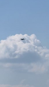 ✈️❤️ Rhino demo team executes minimum radius turn #f18superhornet #aviationlovers | Love Airplanes and Stars