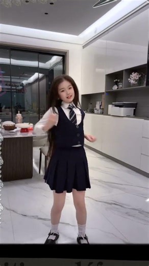 Dancing With Happiness: Primary School Classmates Reunion 🌟 Dance Reunion PrimarySchool