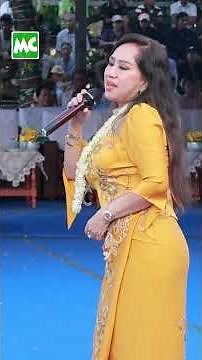 မန်းသင်္ကြန်မှာ သီချင်းတွေနဲ့ ဖျော်ဖြေခဲ့တဲ့ မေသန်းနု