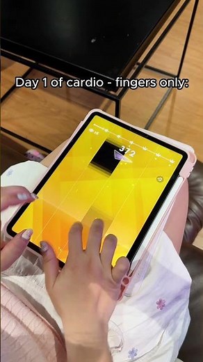 Fingers speed check with Magic Tiles 3