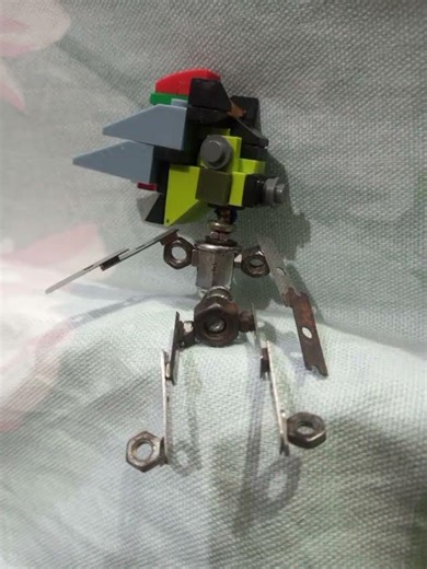 Metallic Lego Sonic #sonic #sonicthehedgehog #actionfigure #lego #fake