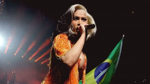 "Get Taylor Swift instead": Fever fans pissed after franchise welcomes Cardi B with stunning custom jacket