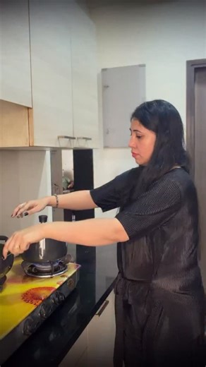 Shandilya's | Lifestyle | Fashion| Parenting on Instagram: "Kitchen upgrades just got easier 👀🔥 India’s Choice Sale 2026 by Pigeon is live. All combos at just ₹2026, making it a great time for a kitchen upgrade. Visited Trupti Emporium, and checked out the Induction + Pressure Cooker Combo. Location is Trupti Emporium 2 RCQ JPH Ranade Road, Dhuru Wadi, Dadar West, Mumbai Many more combos are available in store. For details, contact the store. Visit the store today and don’t miss this deal! Fol