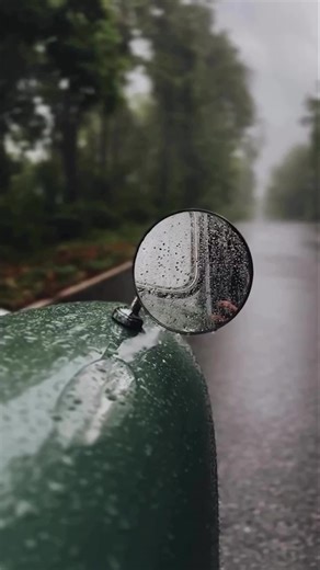 53 reactions | Dale play y descubre la belleza de los #MINIClassic este espectacular video fue realizado por el MINIac @joez19  #MINIColombia #MINILATAM #BIGLOVE | MINI | Facebook