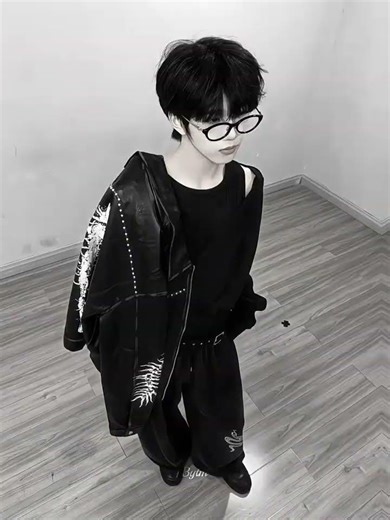 Title: My Brother's Obsession: A Heartwarming Story of Love (Zhang Hanrui