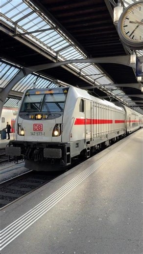 Nice Departure Sound of the DB IC2 at Zurich HB! #shorts #train #viral #viralshorts #blowup #züge