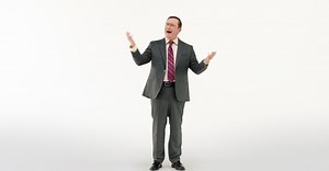 Apple brings back the PC guy to boast about M1 performance