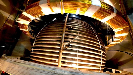 What Happens When Liquid Metal Is Spun at Extreme Speeds Isn’t Peaceful