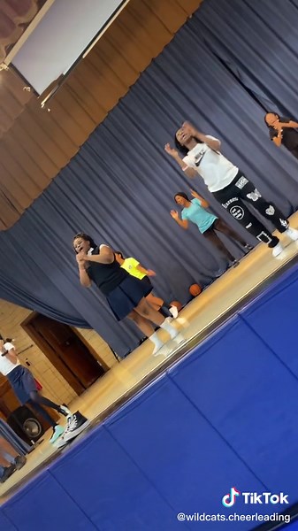 we’re #hottogo 🔥 #cheertok #cheerleading #varsity