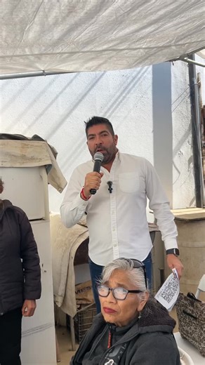 8.7K views · 227 reactions | Muchas felicidades a la nueva presidenta y al secretario que encabezarán el Comité de la Sección 1982 en Ensenada.  Su liderazgo y compromiso serán clave para seguir construyendo un movimiento fuerte, cercano a la ciudadanía y con resultados para nuestro estado. . . #ArmandoAyalaSenador | Armando Ayala Robles | Facebook