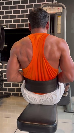 Low pulley row back workout set #back#backworkout #back