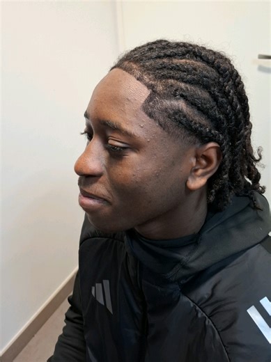 Devenez bogoss avec Saint Barber sur Instagram