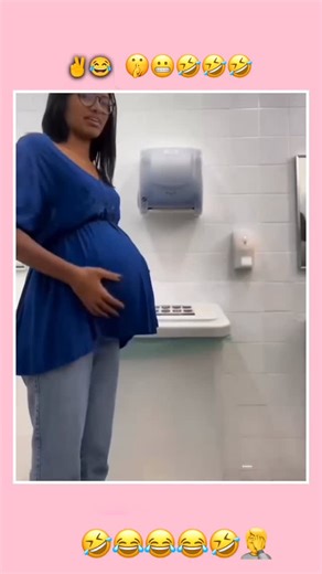 Факат Бханд 😁 on Instagram: "🤣😂😅🤣 • • • • • • • • • • #top #toptags #top_masters #reels #reelsinsta"