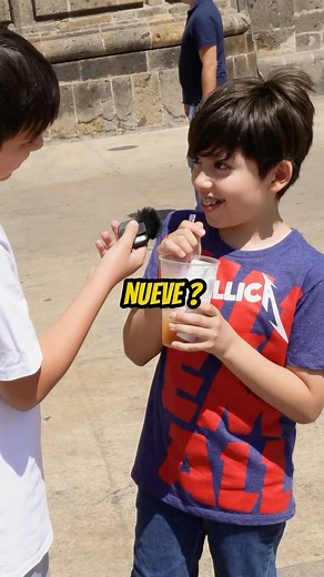 176K views · 70K reactions | Si dicen el número 13 le regalo una figura de Roblox #reels #roblox | Andrik Kingston | Facebook