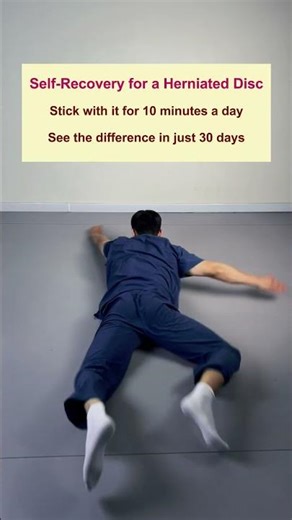 Crocodile Crawl Home Workout: Strengthen Your Back, Relieve Discomfort, Improve Spine Mobility