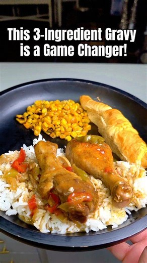 This Smothered Chicken with my 3-Ingredient Gravy is a Game Changer! #smotheredchicken #chickenrecipe #ovendinner #easyweeknightdinner #easyrecipe #campbells #campbellssoup | Keidra Johnson