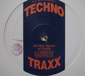 Techno Traxx - Hello Daddy