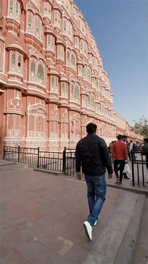 Hawa Mahal Jaipur | The Iconic Palace of Winds in Rajasthan 🏰