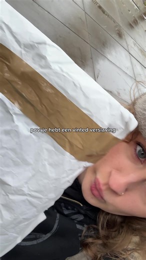 Vinted Haul: Discovering Vintage Bags