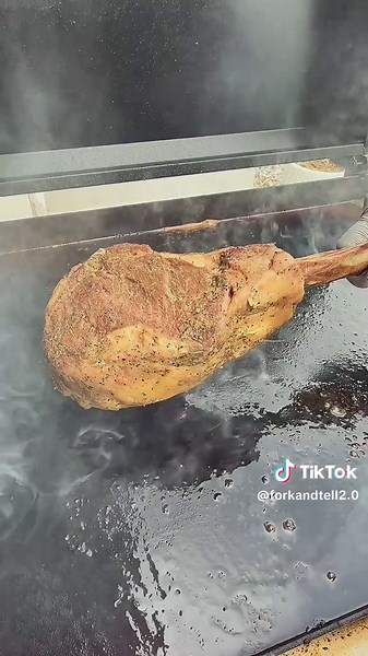 Tomahawk Steak Part 3: Grilling & Searing
