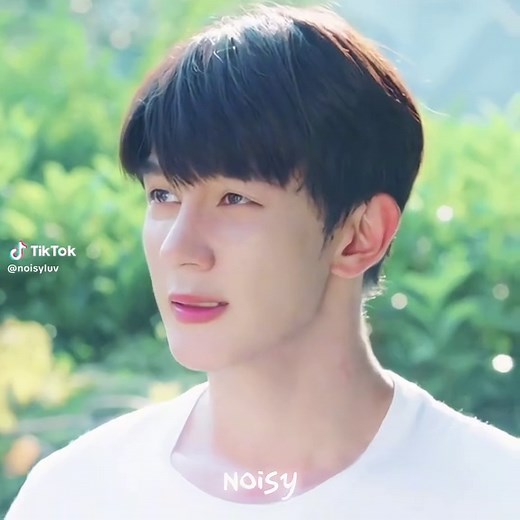 Exploring Zhou Yiran in Please Classmate Drama