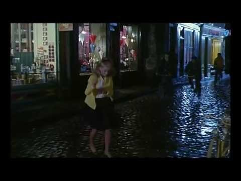 Excerpt: Les Parapluies de Cherbourg (Jacques Demy, 1964)