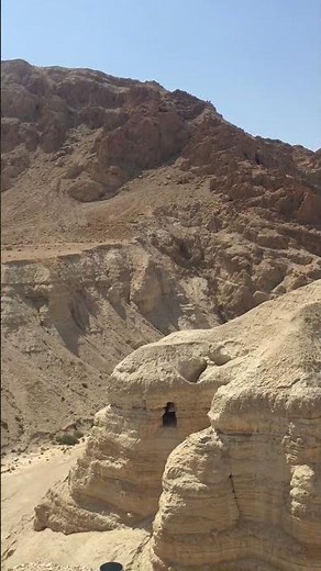 The Qumran Caves in Isreal 🇮🇱 Where the Dead Sea Scrolls were found. #israel #deadseascrolls