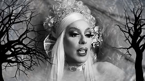 239K views · 934 reactions | Taking death drop to a whole new level! Join Alaska, Jasmine, Violet, Shae, Peppermint and Naomi this Halloween for our giant Sickening Ball tour! | itdevents | Facebook