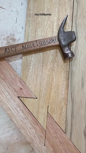 easy way to measure 45° corner joints #tricks #ideas #carpenters #woodworking | Asry Noltigasatu