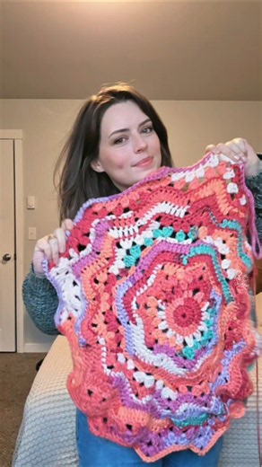 6-Day Superstar Blanket - Round 2 Complete!