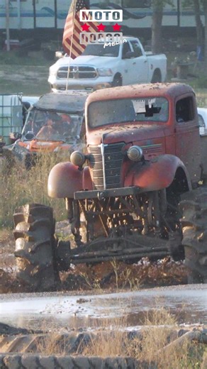 923K views · 10K reactions | Bootlegger Mega Truck enters the Pit! #MudTruck #mudbogging #horsepower | Moto Doggo | Facebook