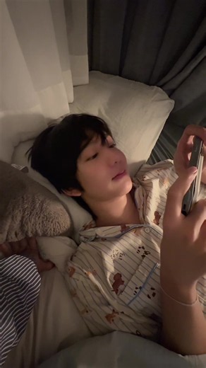 ดูแลแฟนก่อนนอน@เอ็มแมวเด็ก #couple | เอ็มแมวเด็ก