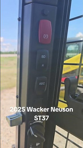 2025 Wacker Neuson ST37 #ciesinc #constructionequipment #skidsteer #illinois